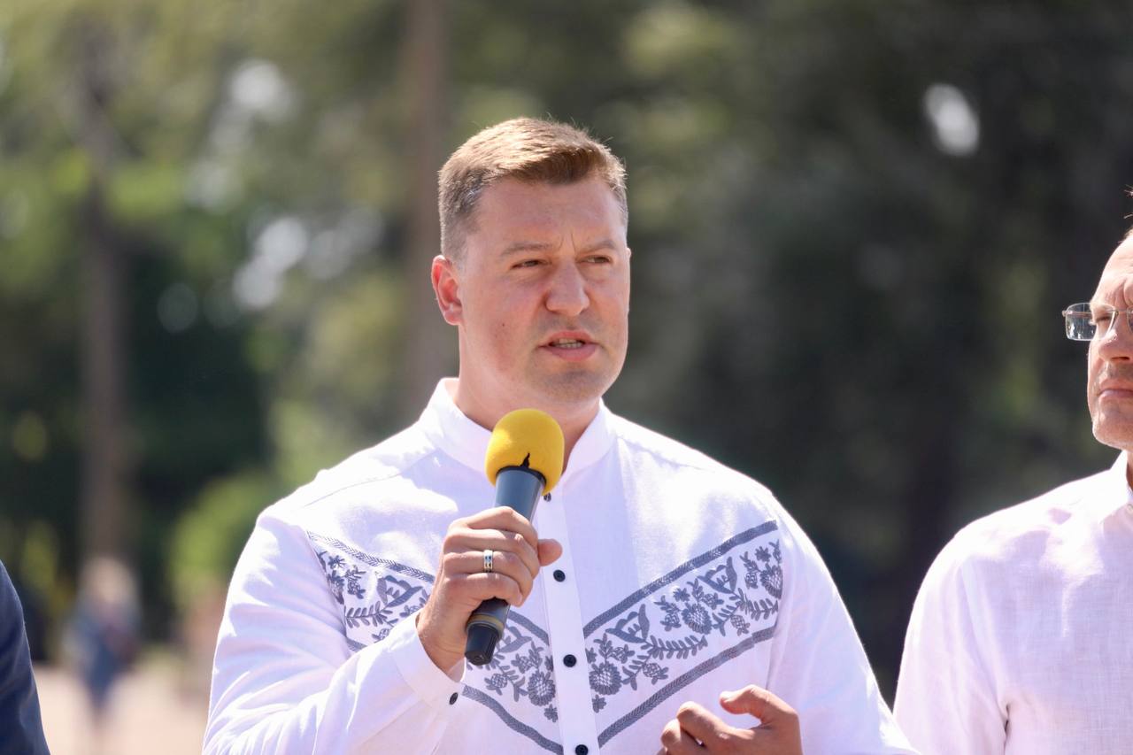 нікопольська станція екстреної меддопомоги отримала 22 нові «швидкі» - зображення 5